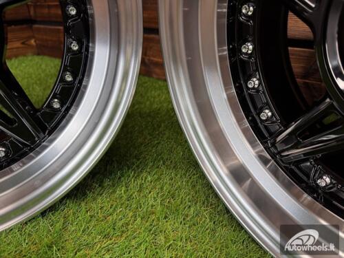 Ratlankis Ferarri 458 Split Style R15X8.25J 5X100/5X114.3 ET15 73.1 Black with Diamond Cut Lip