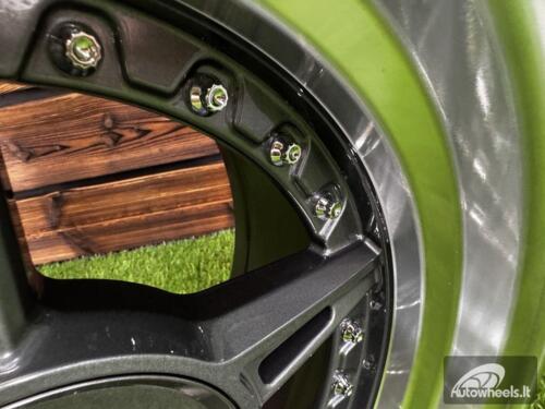 Ratlankis Ferarri 458 Split Style R15X8.25J 5X100/5X114.3 ET15 73.1 Grey with Diamond Cut Lip