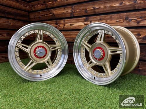  Ratlankis Ferrari 458 Split Style R15X8.25J 5X100/5X114.3 ET15 73.1 Gold with Diamond Cut Lip