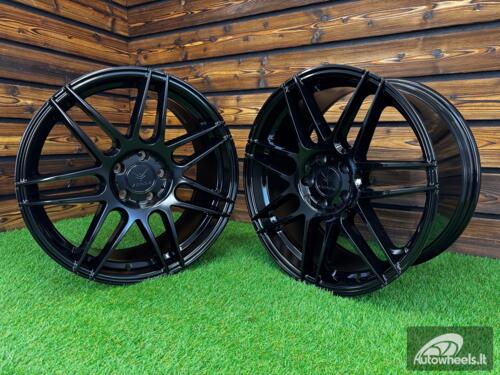 Ratlankis Verde V21 R19X10J 5X114.3 ET42 74.1 Gloss Black